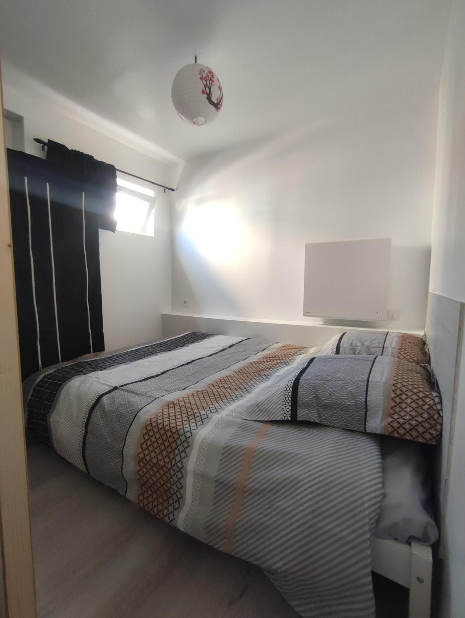 Petit F2 Meuble Independant Apartment Limay Exterior photo