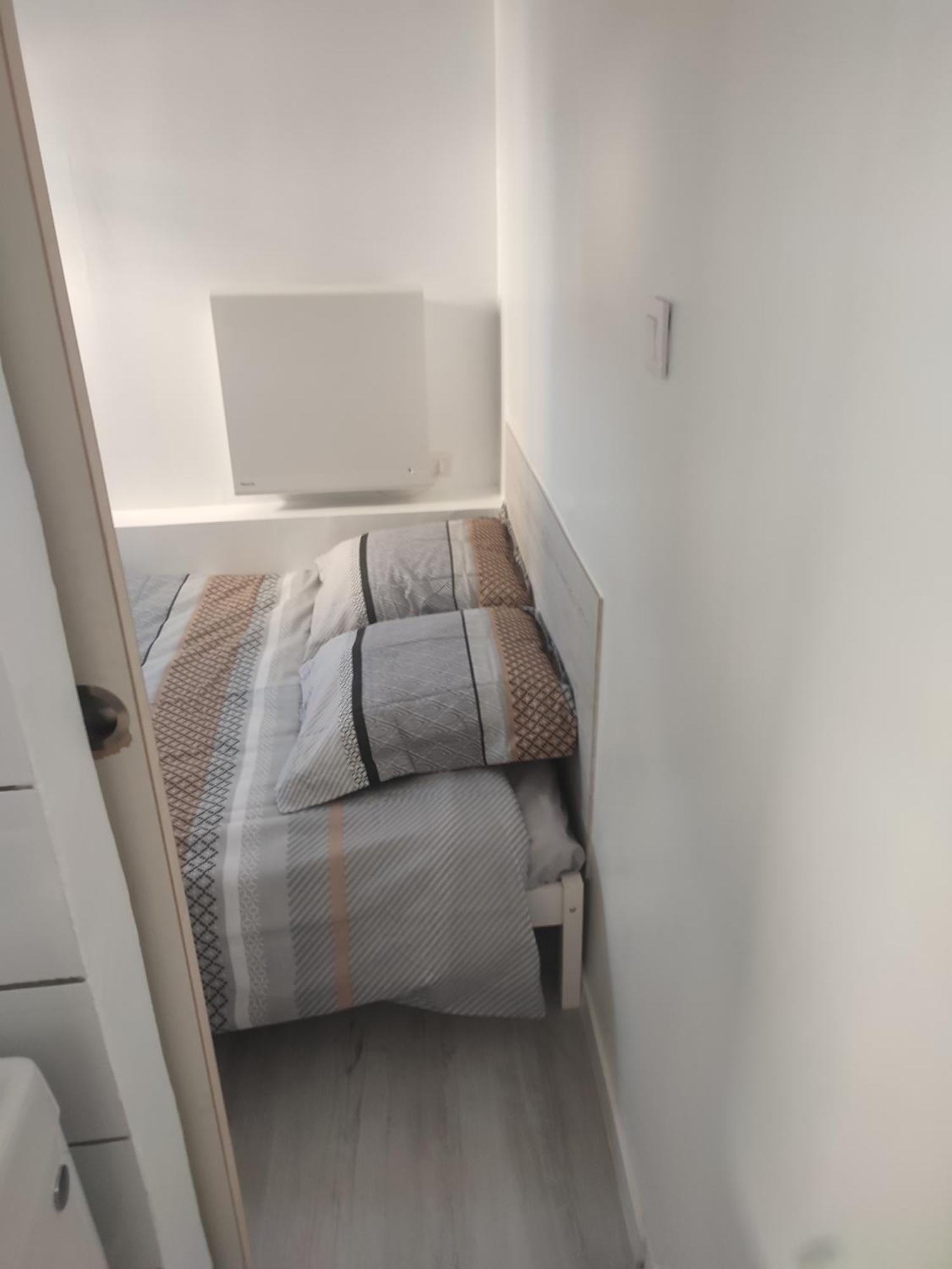 Petit F2 Meuble Independant Apartment Limay Exterior photo